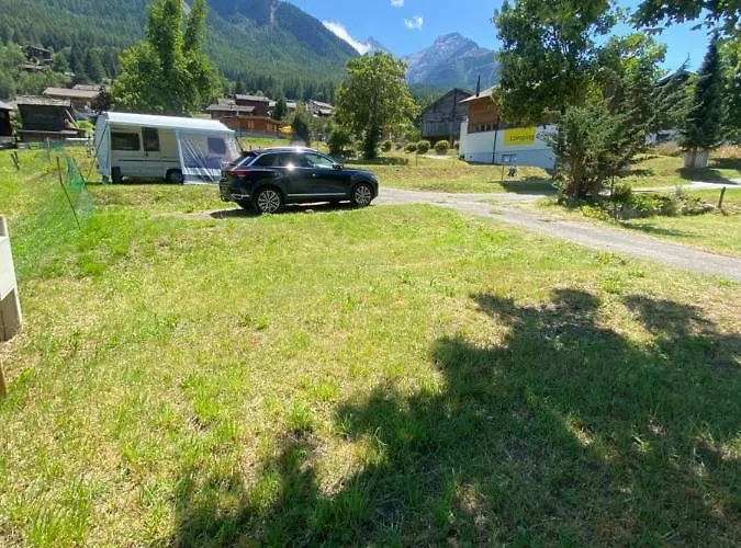 Pop-up Camping Grachbiel Hotel