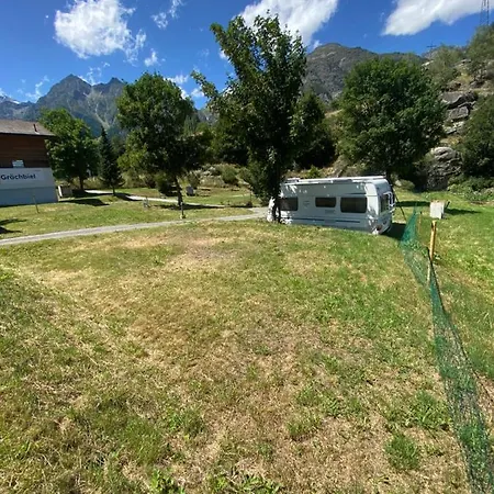 Pop-up Camping Grachbiel Hotel